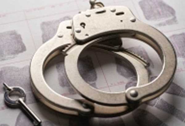 बेंगलुरु सीरियल ब्लास्ट मामला : मुख्य आरोपी केरल में गिरफ्तार बेंगलुरु सीरियल ब्लास्ट मामला : मुख्य आरोपी केरल में गिरफ्तार